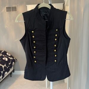 Twenty one black vest
